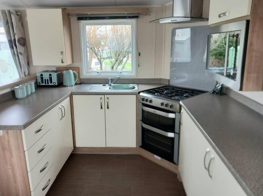 Lagooncombe Modern And Cosy Holiday Home Haverigg Esterno foto
