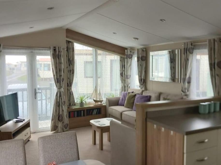Lagooncombe Modern And Cosy Holiday Home Haverigg Esterno foto
